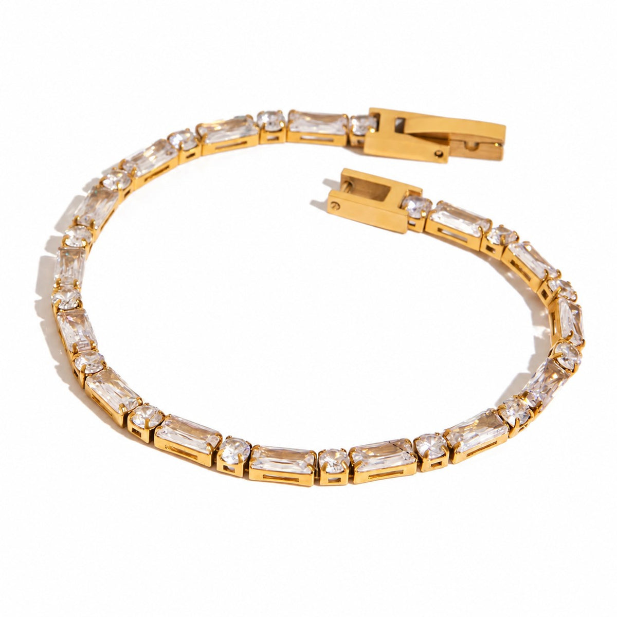 Nieva Bracelet