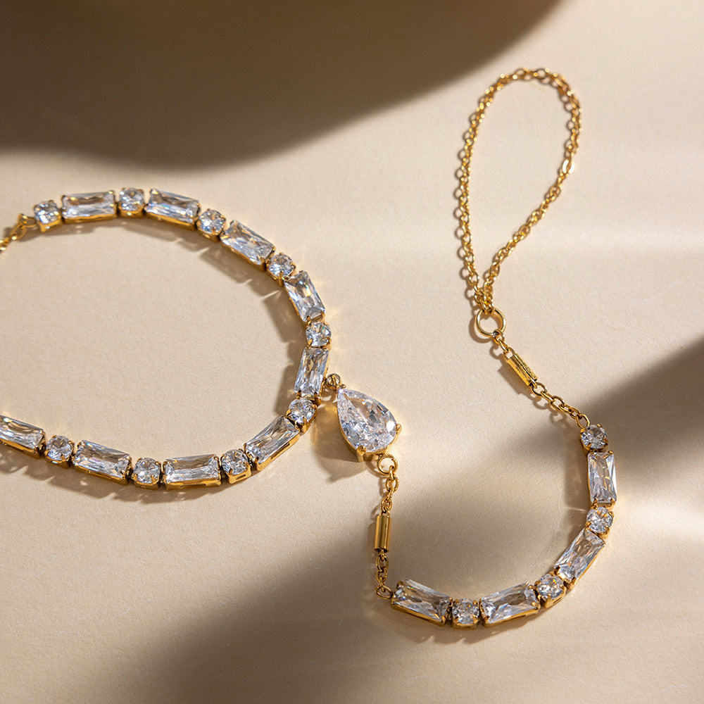 Élia Hand Chain